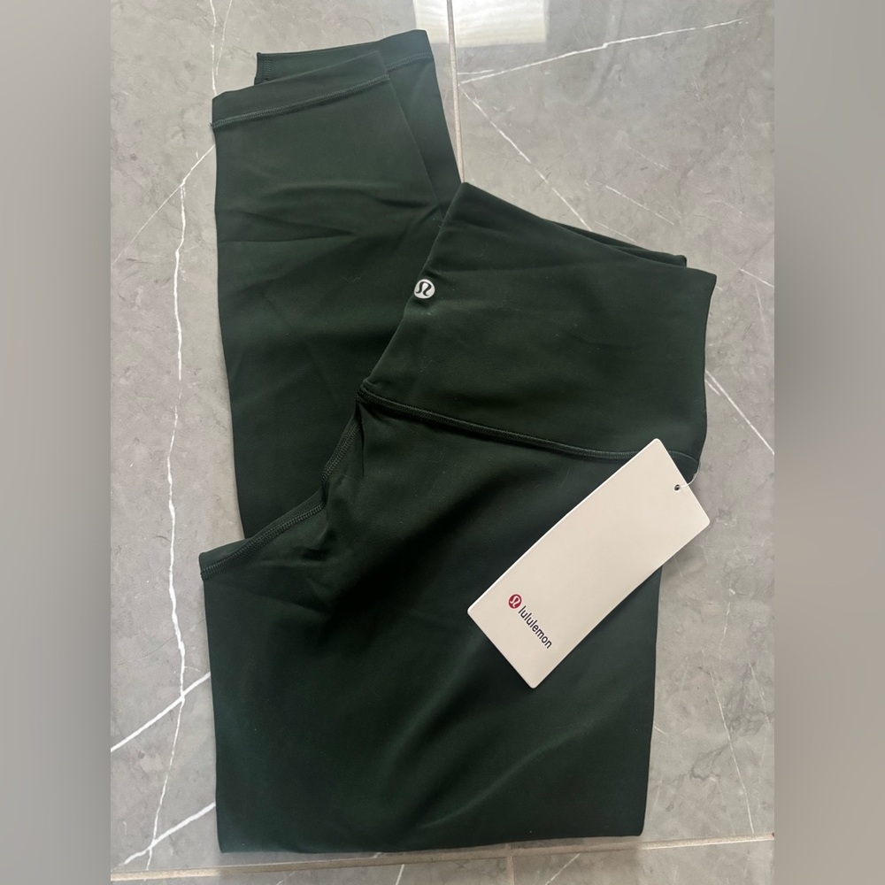 🌲 lululemon Align pant size 8
